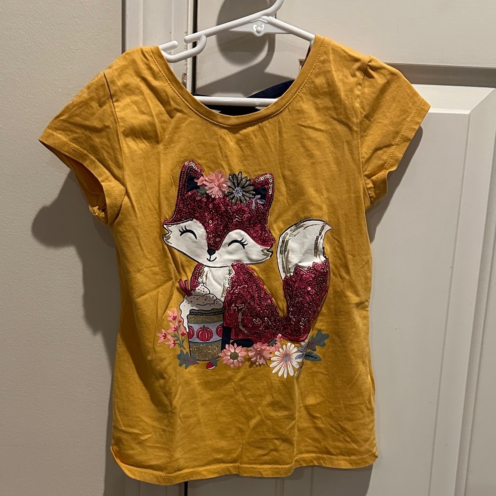Isaac Mizrahi Yellow Fox Graphic Tee